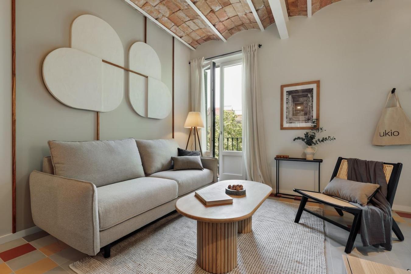 Lejlighed Nal - 2 Bedrooms, Office And Balcony In Eixample Dreta
