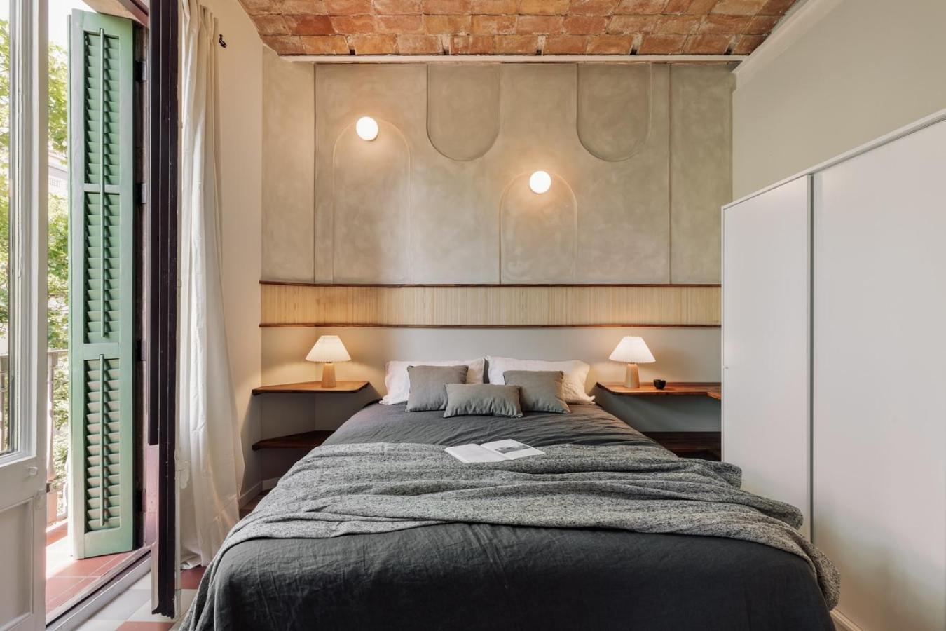 Nal - 2 Bedrooms, Office And Balcony In Eixample Dreta Lejlighed *